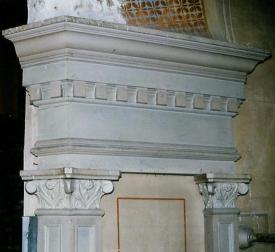 Opera_House__Old_Column